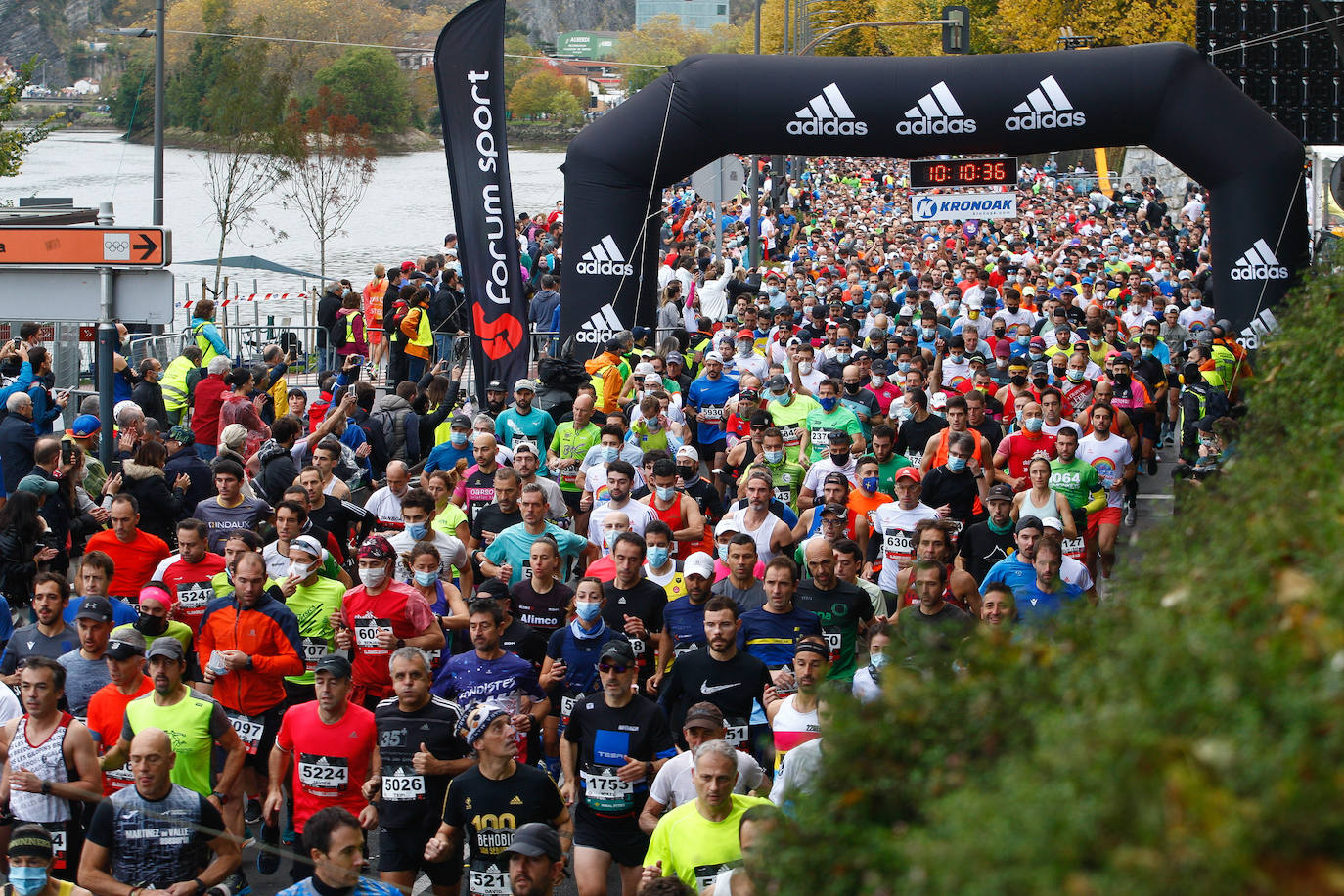 Fotos Fotos de la salida de los corredores de la Behobia San